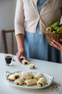 mákos kifli családi recept alapján az Emlékek Íze konyhájából www.emlekekize.hu