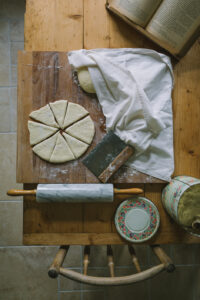 pékkifli az Emlékek Íze konyhájából/crescent rolls from the Taste of Memories Hungarian country kitchen www.tasteofmemories.com