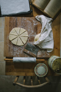 pékkifli az Emlékek Íze konyhájából/crescent rolls from the Taste of Memories Hungarian country kitchen www.tasteofmemories.com