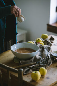 boszorkánykrém az Emlékek Íze konyhájából/apple mousse from the Taste of Memories Hungarian country kitchen www.tasteofmemories.com