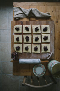 lekváros táska az Emlékek Íze konyhájából/jam pastries from the Taste of Memories Hungarian country kitchen www.tasteofmemories.com